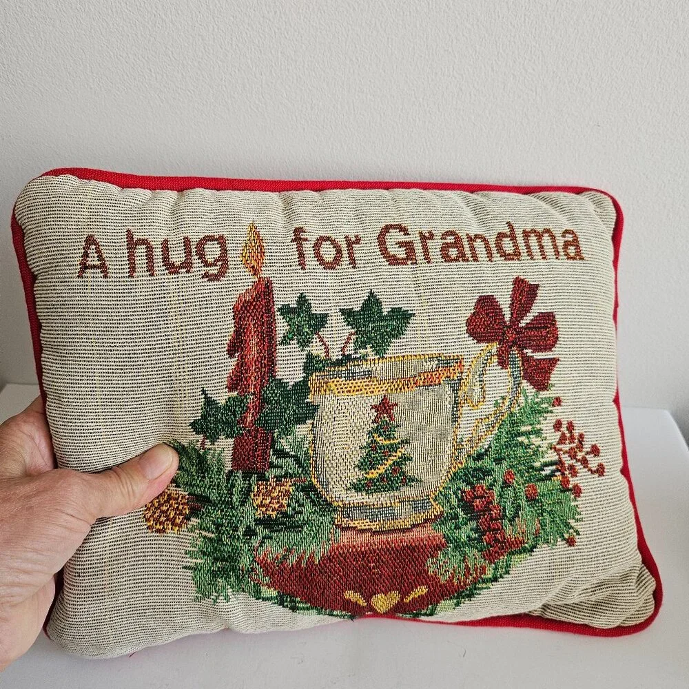 Tapestry Holiday pillow grandma's gift Embroidered Christmas Festive cushion